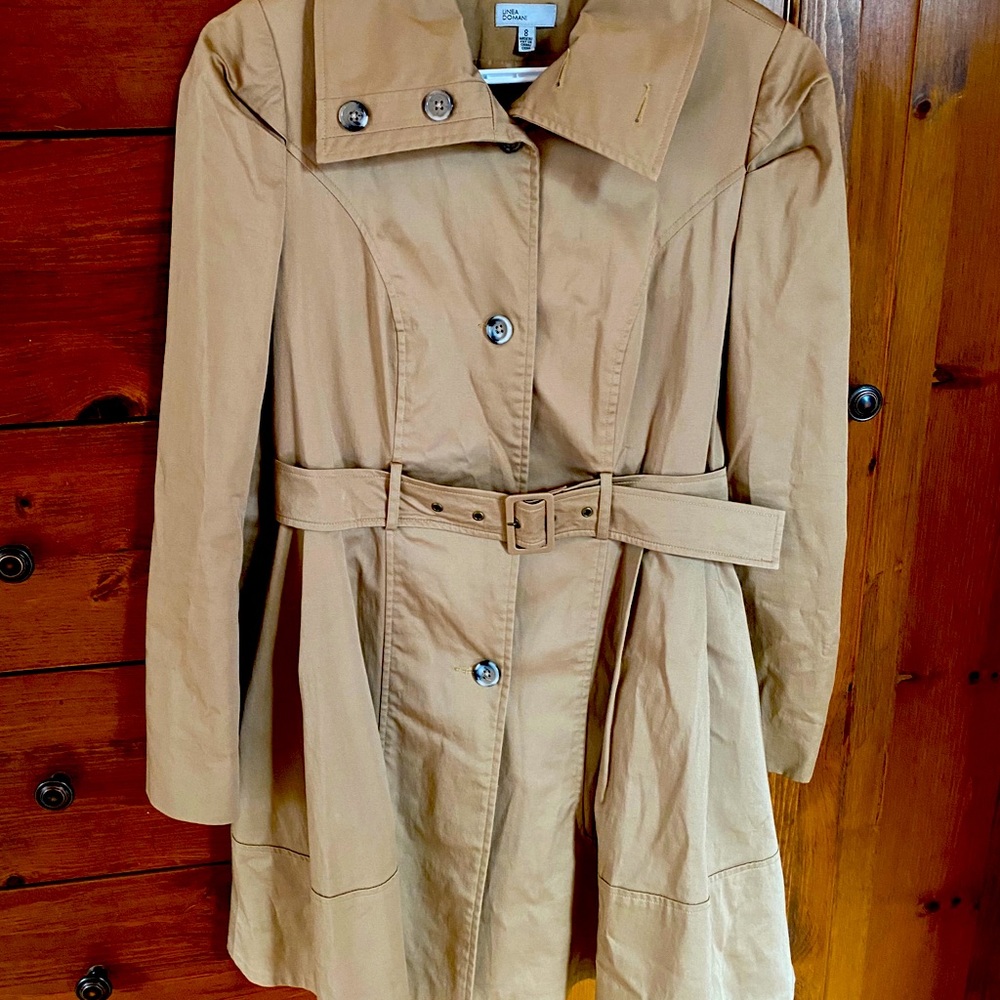 Gorgeous Trench Coat - Perfect for Spring!🌷